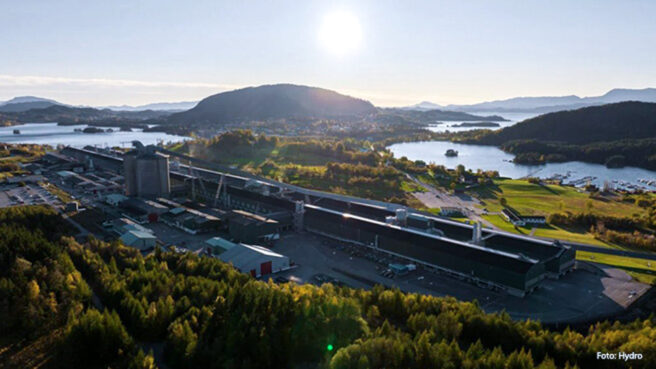 Betongrenner til Hydro Husnes - Hauraton Faserfix drensrenner